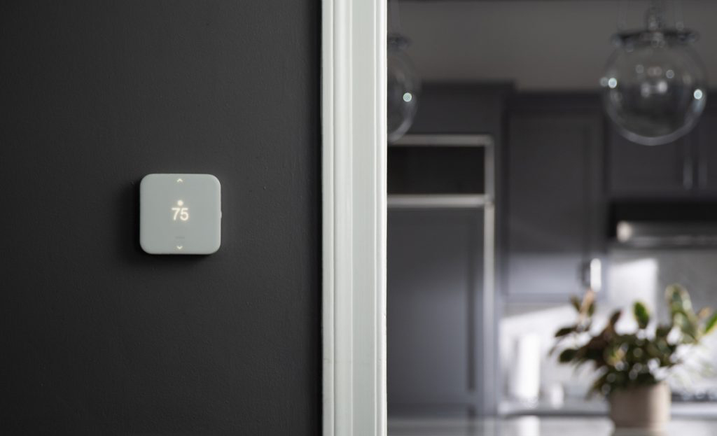 What do Consumers Love About the Vivint Element Thermostat?